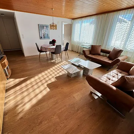 Rosenhaus Baccara Apartment