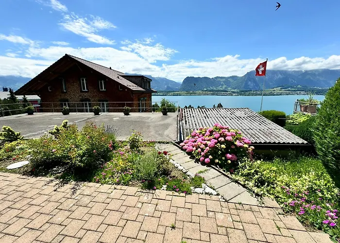 Rosenhaus Baccara Oberhofen